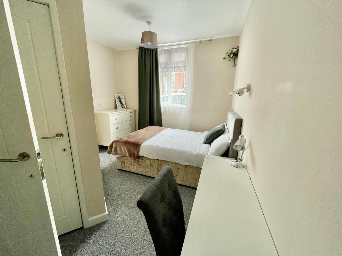 The Corner House - Modern Chesterfield Town Centre Apartments Eksteriør bilde