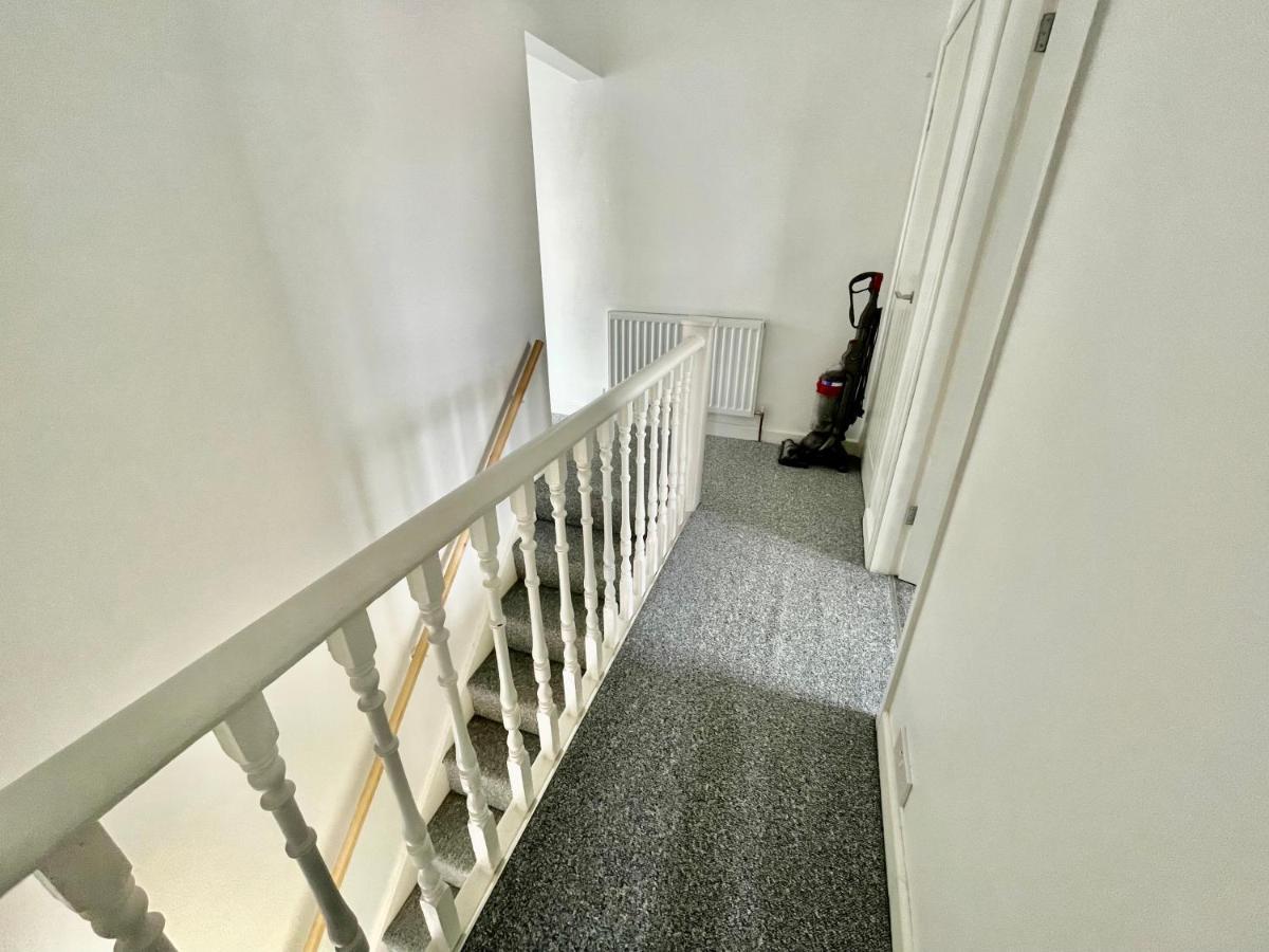 The Corner House - Modern Chesterfield Town Centre Apartments Eksteriør bilde