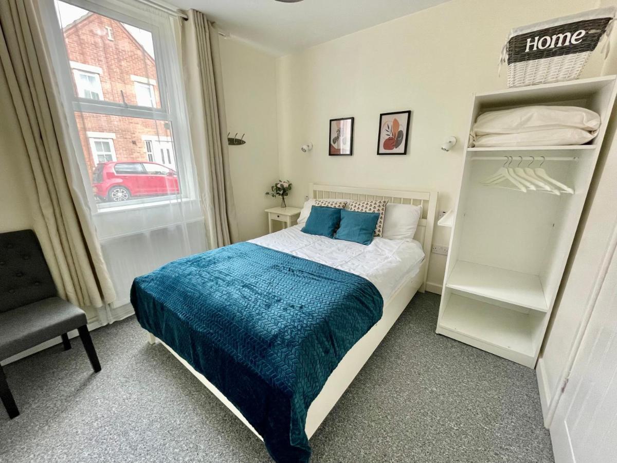 The Corner House - Modern Chesterfield Town Centre Apartments Eksteriør bilde